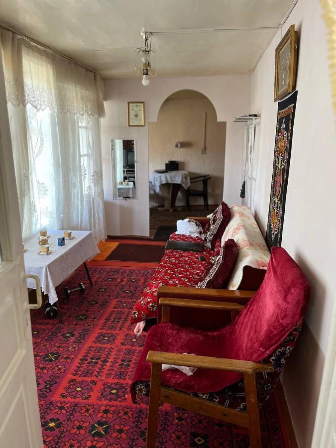 סמרקנד Hostel Tasmin Mexr מראה חיצוני תמונה